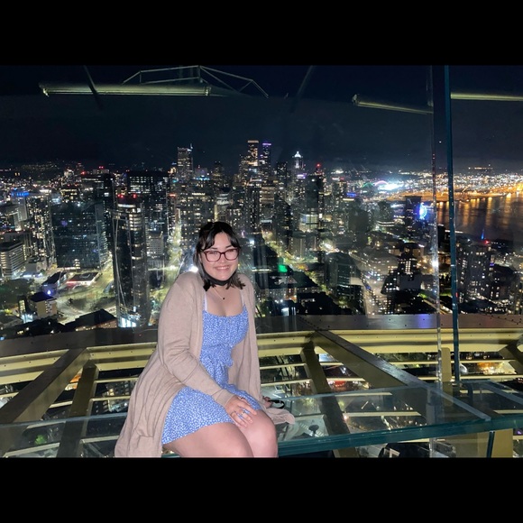 Meet your Posher, Sam - Picture 3 of 4